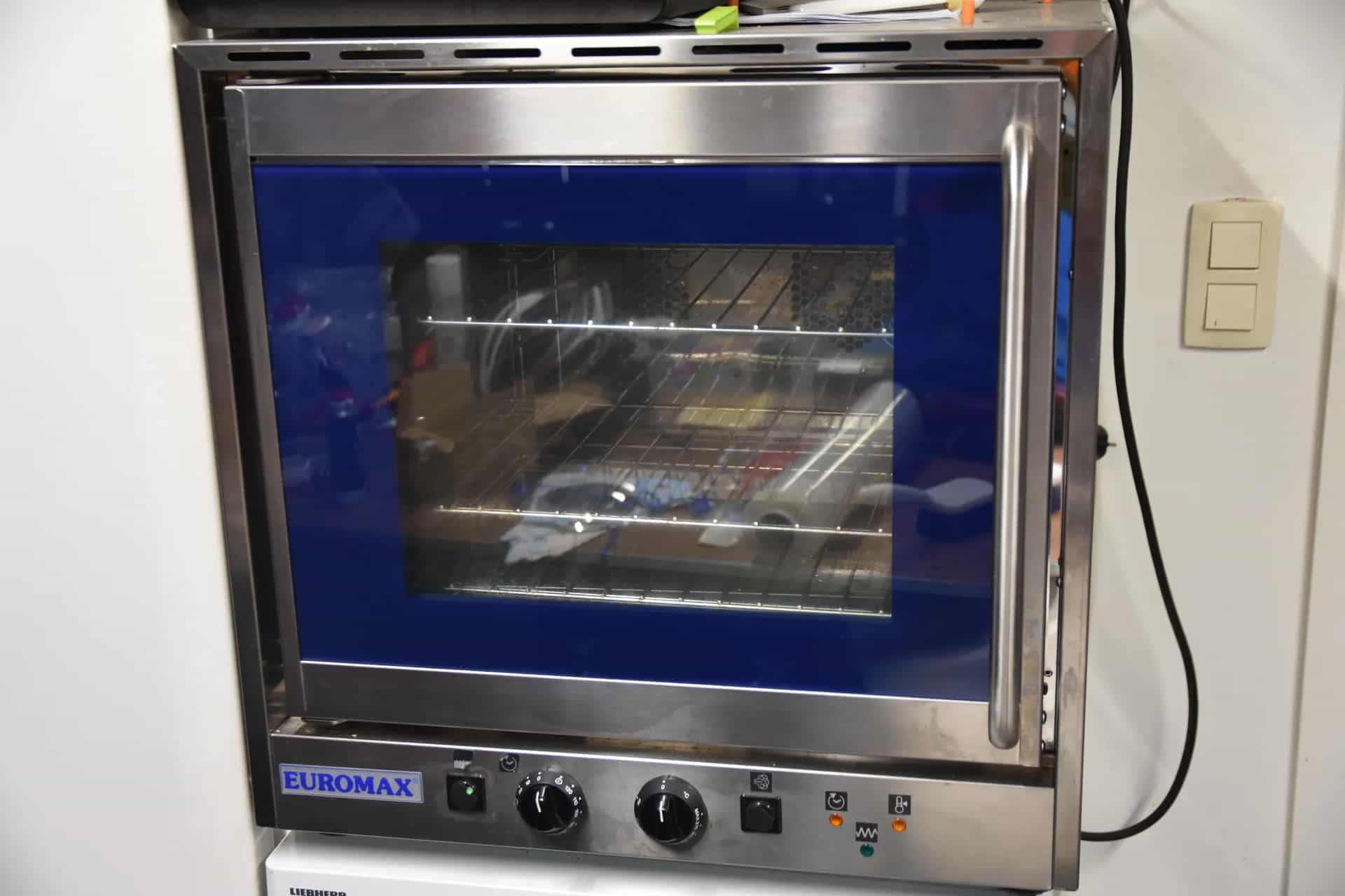 Heteluchtoven thumbnail 2